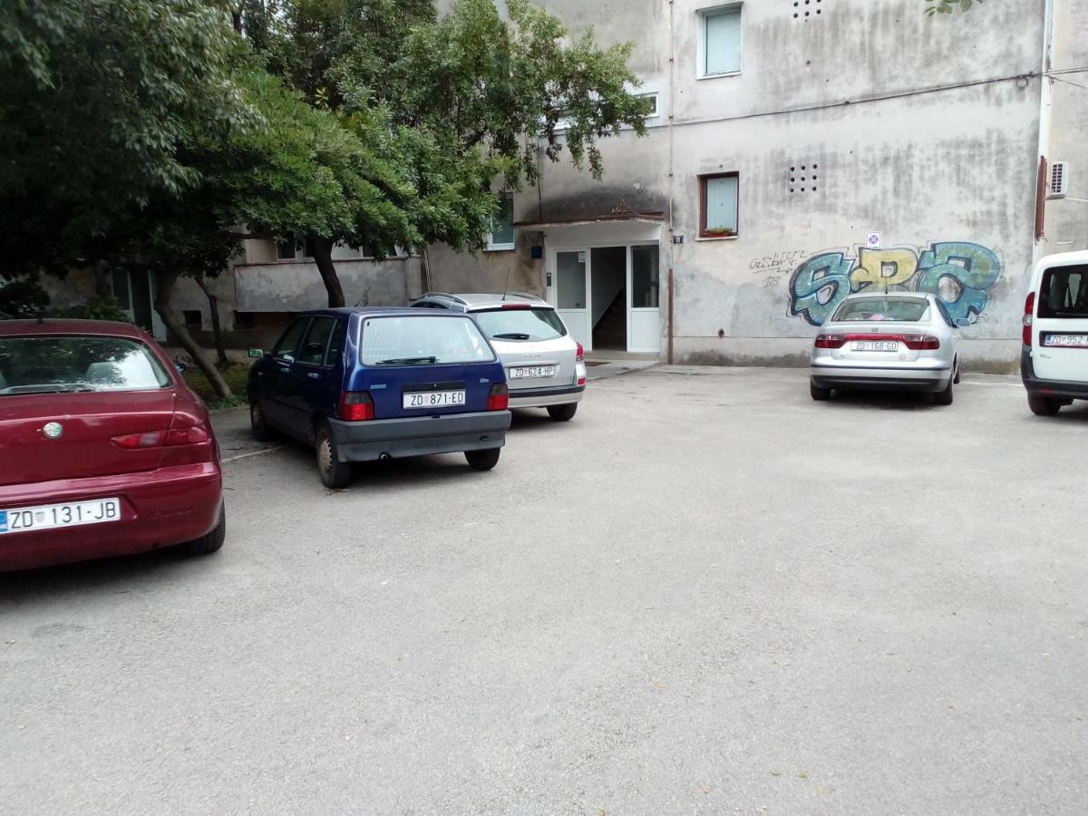 Puhov *